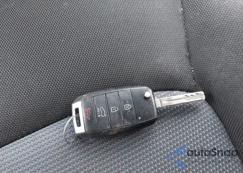 2016 Kia Sportage Lx z USA, uszkodzony, nr VIN KNDPBCACXG7821272